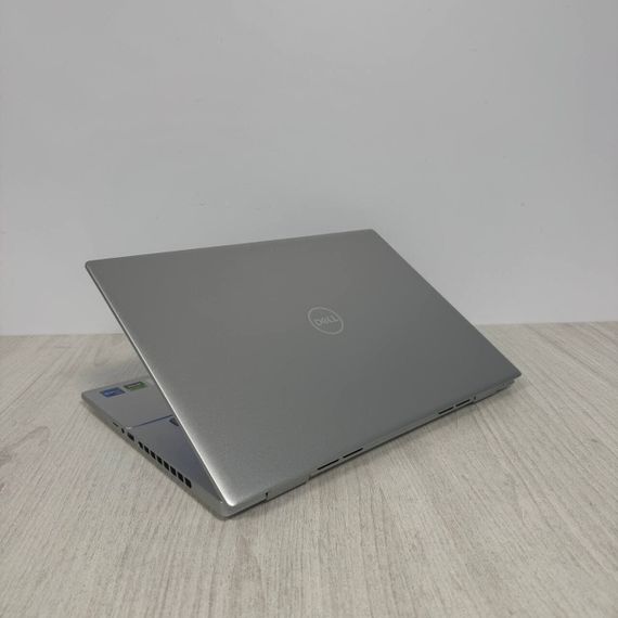 Ігровий ноутбук Dell Inspiron 7630 / 16" (2560x1600) IPS / Intel Core i7-13700HX (16 (24) ядер по 2.1 - 5.0 GHz) / 16 GB DDR5 / 512 GB SSD / nVidia GeForce RTX 4060, 8 GB GDDR6, 128-bit / WebCam б/в | Зображення 6