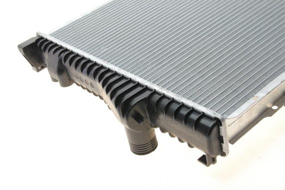 Радіатор охолодження BMW 5 E39 7 E38 2.0-5.0i 94-04 M51 M62 06002170 | Зображення 2
