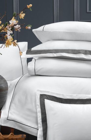 Постельное белье La Romano Silk Satin 200×220 см Perry Steelgrey | Зображення 1