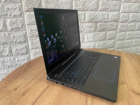 Ноутбук Dell G7 7588 15.6 FHD/IPS/i7 8750H/8Gb/SSD525/GTX1060 MaxQ-6Gb | Зображення 2