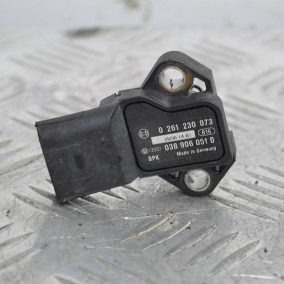 Датчик тиску наддуву Seat Alhambra Altea Exeo Leon Toledo бензин Сеат Алтеа Ексео Леон Толедо 038906051D