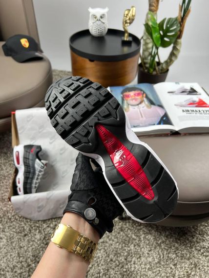 Чоловічі кросівки Air Max 95 Black Grey Red весна / літо / осінь A3863 44 28 см | Зображення 5