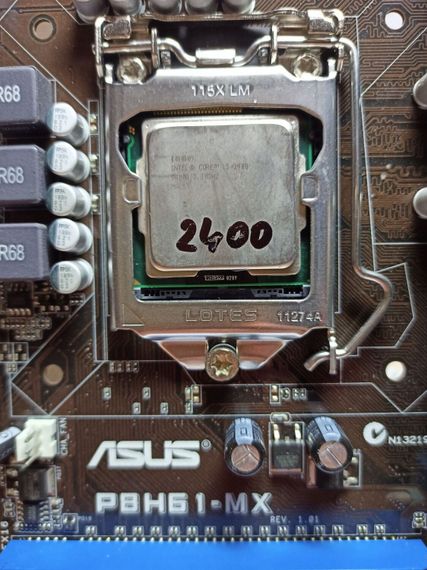 Комплект: Материнська плата Asus P8H61-MX / Intel Core i5-2500 (4 ядра по 3.3 - 3.7 GHz) / Socket LGA 1150 / 8 GB DDR3 / кулер б/в | Зображення 2