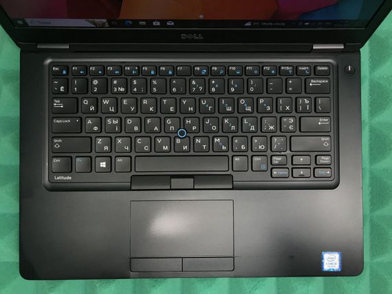 Ноутбук Б-класс Dell Latitude 5480 / 14" (1920x1080) IPS / Intel Core i5-7300U (2 (4) ядра по 2.6 - 3.5 GHz) / 8 GB DDR4 / 256 GB SSD / Intel HD Graphics 620 / WebCam / USB 3.1 / HDMI / Windows 10 б/у | Зображення 3