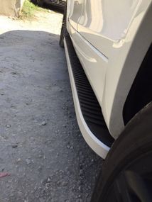 Бокові пороги Tayga Grey (2 шт., алюміній) Тільки на коротку базу для Volkswagen T6 2015-2024, рр