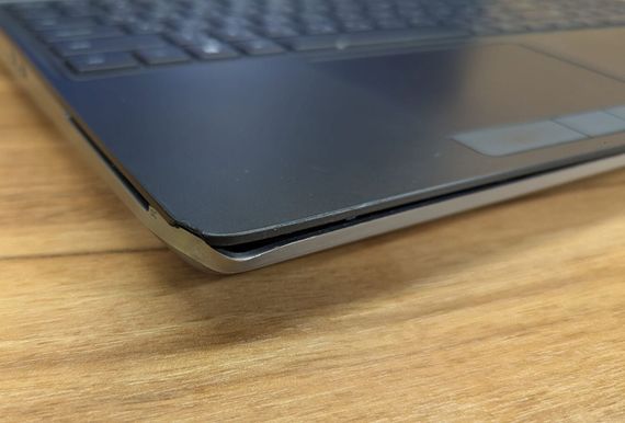 Мобильная рабочая станция Б-класс Dell Precision 7550 / 15.6" (1920x1080) IPS / Intel Core i7-10850H (6 (12) ядер по 2.7 - 5.1 GHz) / 16 GB DDR4 / 512 GB SSD / nVidia Quadro T1000, 4 GB GDDR6, 128-bit / WebCam / Windows 11 б/у + Подарок Мышь / USB | Зображення 2