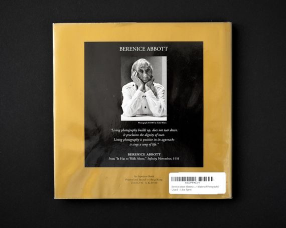 Книга Berenice Abbott: Masters of Photography Series. | Зображення 1