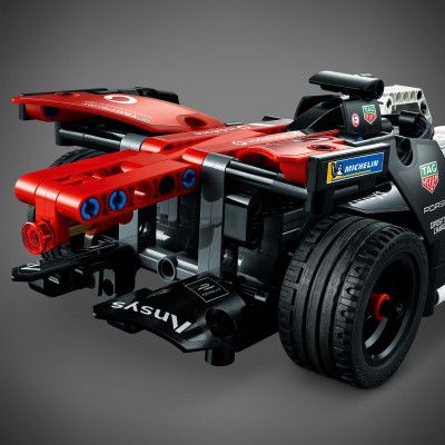 Конструктор LEGO Technic Formula E Porsche 99X Electric 422 детали (42137) | Зображення 2