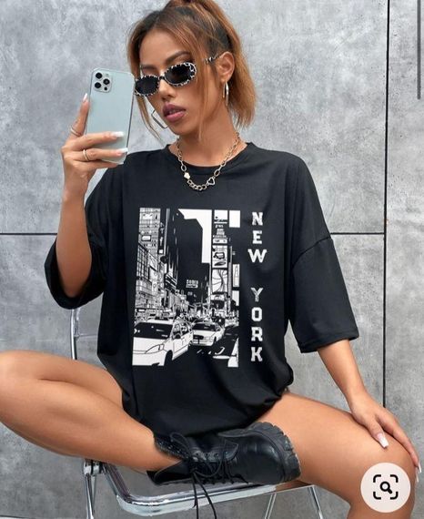 Футболка жіноча з принтом повсякденна L Чорний