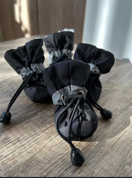 Водонепроникне взуття для собак (мішечки) зі стопером чорні 2