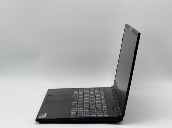 Игровой ноутбук Б-класс EVOO EG-LP10-BK20J03093 / 15.6" (1920x1080) IPS / Intel Core i5-10300H (4 (8) ядра по 2.5 - 4.5 GHz) / 16 GB DDR4 / 480 GB SSD / nVidia GeForce GTX 1650, 4 GB GDDR5, 128-bit / WebCam б/у + Подарок Беспроводная мышь HOCO GM28 | Зображення 3