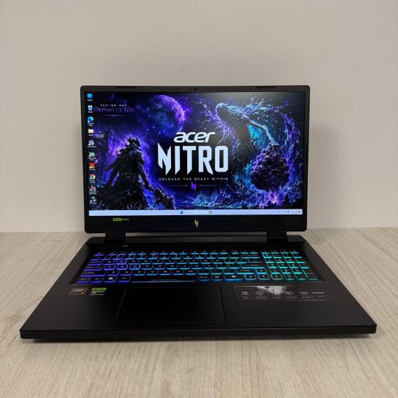 Игровой ноутбук Б-класс Acer Nitro 17 AN17-42 / 17.3" (1920x1200) IPS / AMD Ryzen 7 8845HS (8 (16) ядер по 3.8 - 5.1 GHz) / 16 GB DDR5 / 1000 GB SSD / nVidia GeForce RTX 4060, 8 GB GDDR6, 128-bit / WebCam б/у | Зображення 1