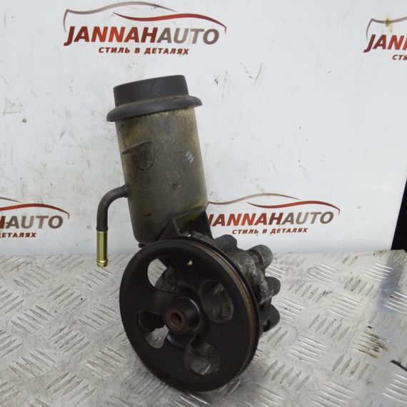 Насос гідропідсилювача керма 1.4 D4-D Toyota Yaris Verso 1999-2005 Насос ГУР Тойота Яріс Версо W5F15818 | Зображення 2