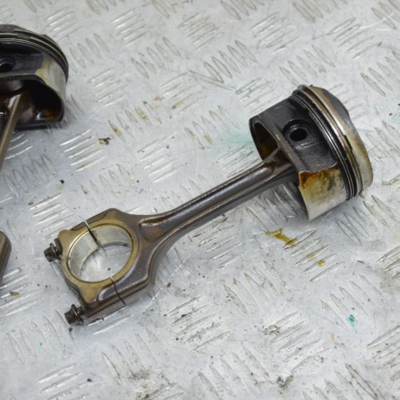 Шатун з поршнем 1.6 VTI Peugeot Partner 208 308 408 508 Шатун Пежо Партнер 77L54 122P | Зображення 2