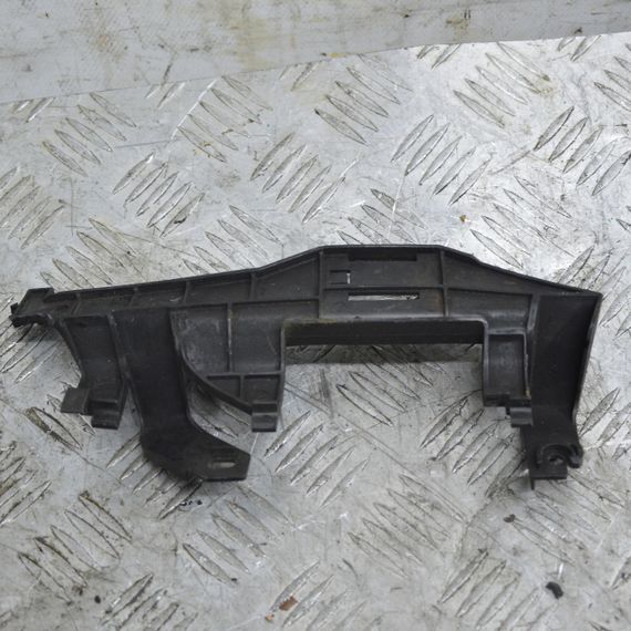 Кронштейн передньої панелі Renault Laguna III 2007-2015 Кріплення переднього бампера Рено Лагуна 3 242300001R | Зображення 1