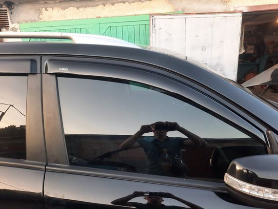 Вітровики (4 шт, HIC) для Kia Sorento XM 2009-2014 рр | Зображення 1
