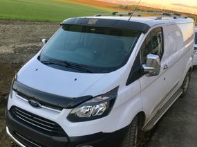 Козырек на лобовое стекло (на кронштейнах) для Ford Custom 2013-2024 гг