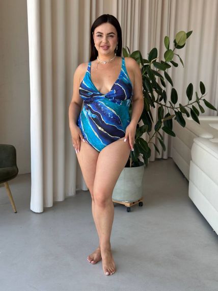 Суцільний купальник PLUS SIZE в мраморному принті з парео | Зображення 7