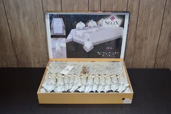 Лляна скатертина з ранером Selin Esra Set 160×220 см +8 серветок Бежевий