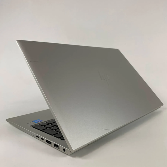 Ультрабук Б-класс HP EliteBook 850 G8 / 15.6" (1920x1080) IPS / Intel Core i5-1145G7 (4 (8) ядра по 2.6 - 4.4 GHz) / 16 GB DDR4 / 275 GB SSD / Intel Iris Xe Graphics / WebCam / TouchID б/у + Подарок Беспроводная мышь / USB | Зображення 6