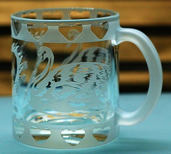 Парні чашки 320 мл Лебеді з гравіюванням кухоль для закоханих  Подарунок на весілля річницю для коханих | Зображення 3