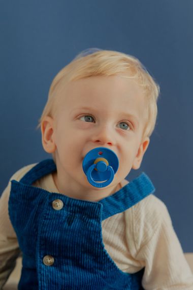 Соска пустушка BIBS Colour Latex кругла Cornflower 6-18 міс | Зображення 2