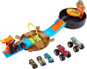 Трек Хот Вилс Монстр-трак. Шина трамплин. Трюковая арена. Hot Wheels Monster Trucks Stunt Tire Playset
