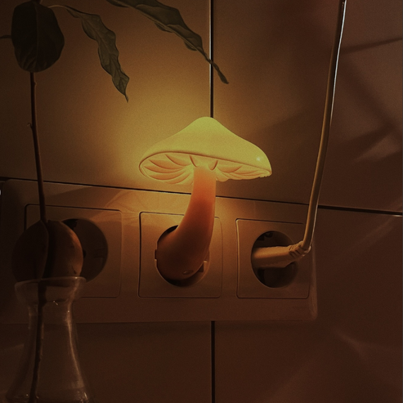 Світлодіодний енергоощадний нічник «Гриб» з автоматичним увімкненням і теплим світлом для спальні та дитячої | Зображення 5