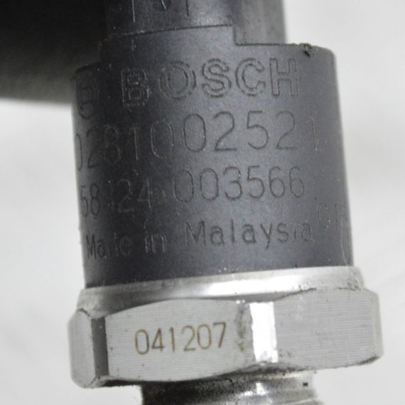 Датчик тиску палива в рейці Toyota Yaris Verso 1999-2005 1.4 D-4D Тойота Яріс Версо 0281002521 8945852010 | Зображення 3