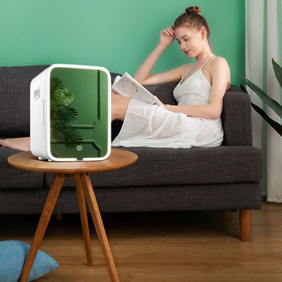 Портативний холодильник К10 з дзеркалом і підсвічуванням (100-240v) White | Зображення 5