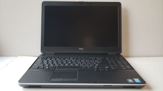 Ноутбук Dell Latitude E6540 / 15.6" (1920x1080) IPS / Intel Core i7-4610M (2 (4) ядра по 3.0 - 3.7 GHz) / 16 GB DDR3 / 480 GB SSD / AMD Radeon HD 8790M, 2 GB GDDR5, 128-bit / WebCam / DVD-ROM б/у | Зображення 1