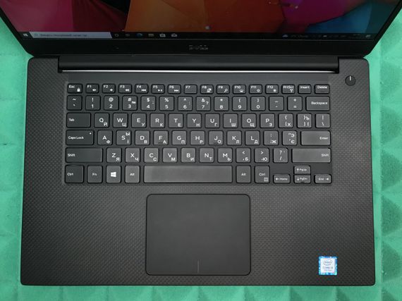 Ноутбук Б-класс Dell Precision 5520 / 15.6" IPS / Core i5-7440HQ (4 ядра по 2.8-3.8GHz) / 16GB DDR4 / 256GB SSD M.2 / HD Graphics 630 / WebCam / HDMI / Win 10 б/у | Зображення 4