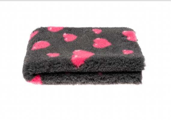 DryBed VetBed A + графит с розовыми сердечками 100/150 см
