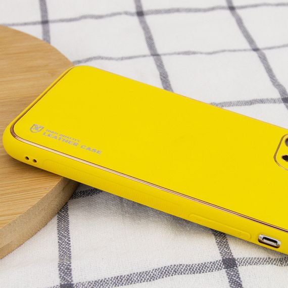 Шкіряний чохол Xshield для Apple iPhone 12 (6.1") Жовтий / Yellow | Зображення 2