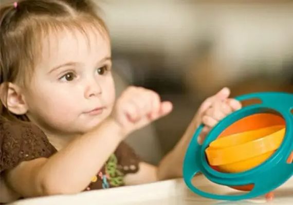 Дитяча тарілка-непроливайка "Universal Gyro Bowl", тарілка непроливайка неваляшка, посуд для дітей | Зображення 5