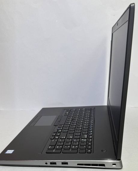 Мобильная рабочая станция Dell Precision 7740 / 17.3" (1920x1080) IPS / Intel Core i7-9850H (6 (12) ядра по 2.6 - 4.6 GHz) / 32 GB DDR4 / 512 GB SSD / nVidia Quadro RTX 3000, 6 GB GDDR6, 192-bit / WebCam б/у | Зображення 4