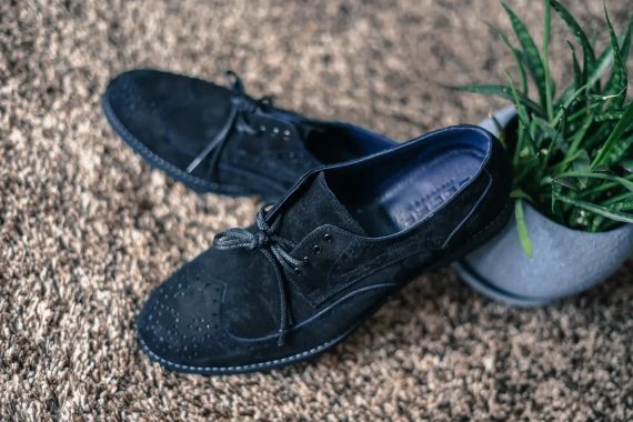 Броги замшевые, черные 41 размер | Зображення 6