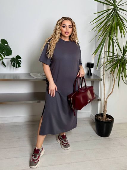 Женское платье-футболка длинное с коротким рукавом, больших и батальных размеров IS870, цвет серый, размер 58/60 | Зображення 1