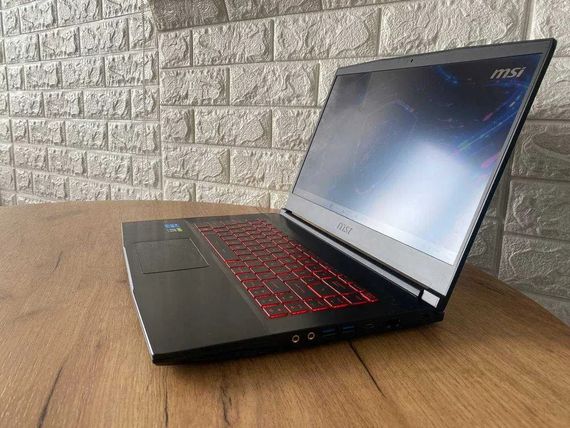 Ноутбук MSI GF63 11UC 15.6" FHD IPS 144Hz i5 11400H 8Gb SSD 240Gb RTX 3050  Б/В | Зображення 2