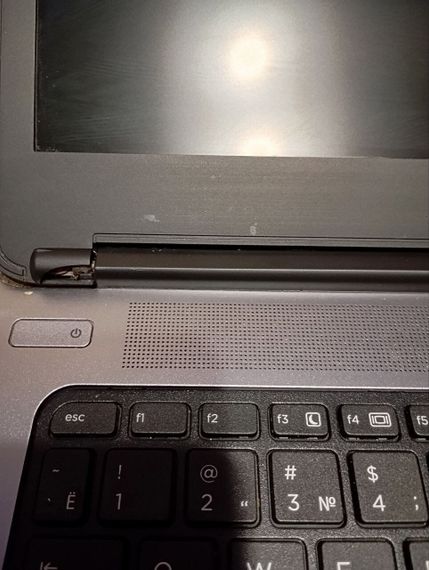 Ноутбук Б-клас HP ProBook 640 G1 / 14" (1366x768) TN / Intel Core i5-4310M (2 (4) ядра по 2.7 - 3.4 GHz) / 8 GB DDR3 / 128 GB SSD + 750 GB HDD / Intel HD Graphics 4600 / WebCam / АКБ не держит  б/в | Зображення 8