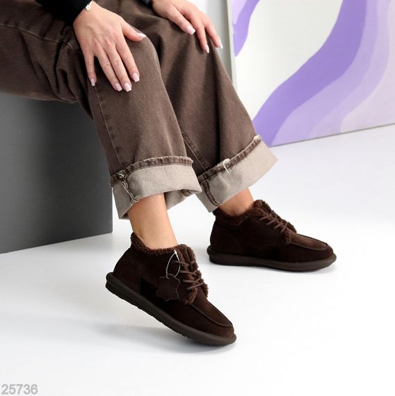 Стильні зимові низькі замшеві черевики колір Шоколад | Зображення 3