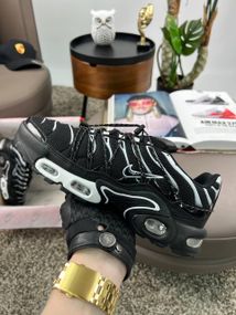 Кросівки Air Max Plus TN Lace Toggle White Black , В'єтнам