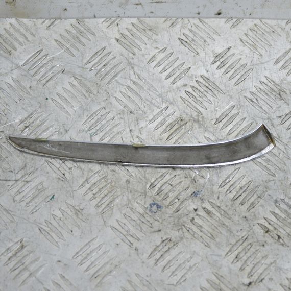 Накладка кутового скла задня ліва Ford Fiesta VII 2012-2017 Накладка задньої лівої квартирки Форд Фієста 7 47271 | Зображення 3