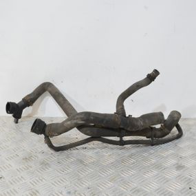 Патрубок системи охолодження 1.6 FSI Volkswagen Golf V 2003-2009 Шланги провод води Фольксваген Гольф 5 1K0121049R