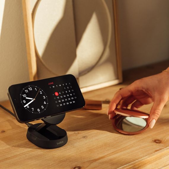 Зарядний пристрій Belkin бездротовий 15Вт Magnetic Stand Qi2, чорний (WIA008BTBK) | Зображення 2