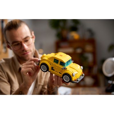 Конструктор LEGO Icons Трансформери Бамблбі 950 деталей (10338) | Зображення 6