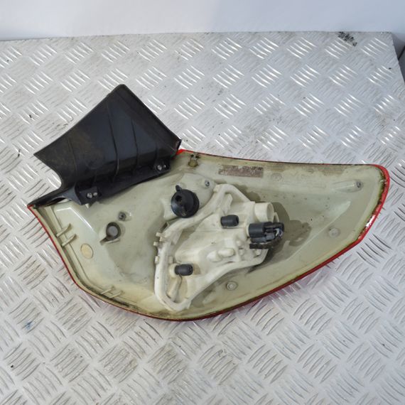 Ліхтар задній лівий Opel Astra J 2009-2015 хетчбек Фара стоп задня ліва Опель Астра Джей | Зображення 2