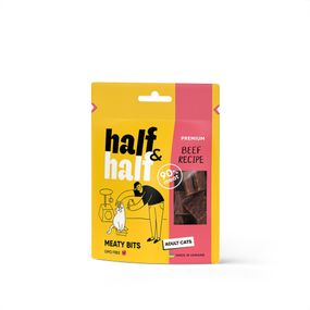 Ласощі для котів Half&Half Adult Cats Beef з яловичиною 50 гр