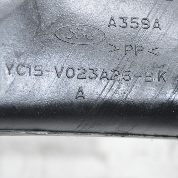 Водостік Ford Transit 2000-2006 Патрубок відведення води Форд Транзит YC15V023A26BK | Зображення 3