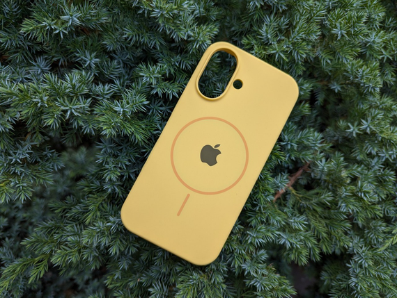 Чохол Iphone 16 MagSafe Софт Тач м'який Протиударний жовтий